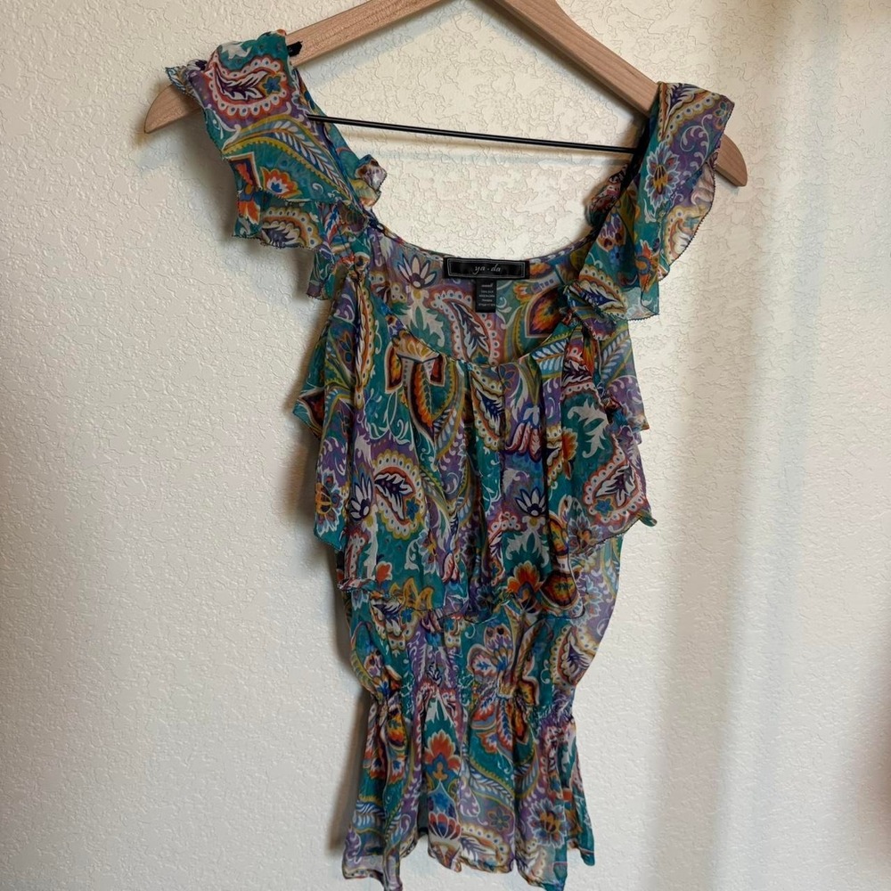 100% Silk Paisley Floral Ruffle Tank, Small - Picture 2 of 4